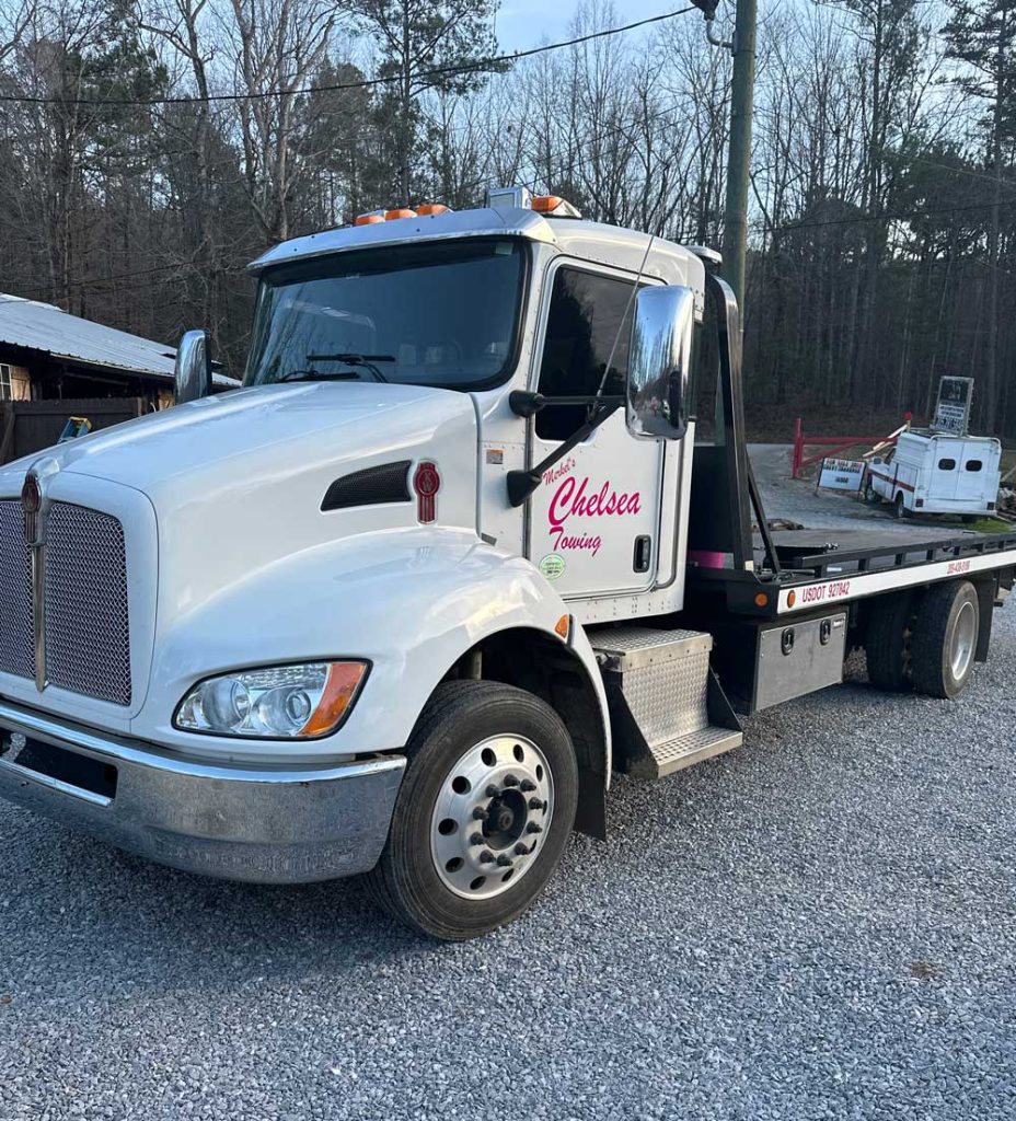 Semi Wrecker in Harpersville AL | Tow Truck | Merkel's Chelsea Towing